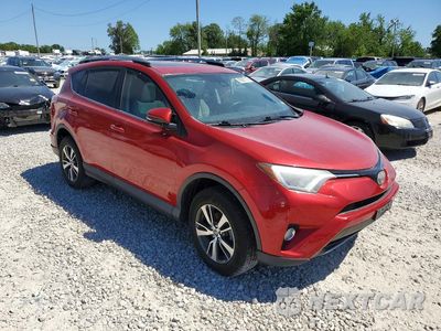 Czwarte zdjęcie samochodu z boku: 2017 TOYOTA RAV4 XLE VIN:2T3WFREV8HW345172 - miniatura