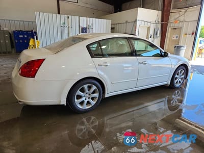 Trzecie zdjęcie samochodu z tyłu: 2008 NISSAN MAXIMA 3.5 SE VIN:1N4BA41E98C804577 - miniatura