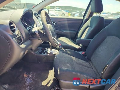 Zdjęcie 7 z 12 samochodu: 2019 NISSAN VERSA SV VIN:3N1CN7AP4KL878056 - miniatura