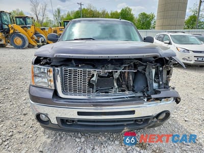 Piąte zdjęcie samochodu w środku: 2011 GMC SIERRA K1500 SLE VIN:1GTR2VE35BZ239480 - miniatura