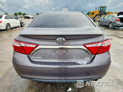 Zdjęcie 6 z 12 samochodu: 2017 TOYOTA CAMRY SE VIN:4T1BF1FK5HU320906 - miniatura
