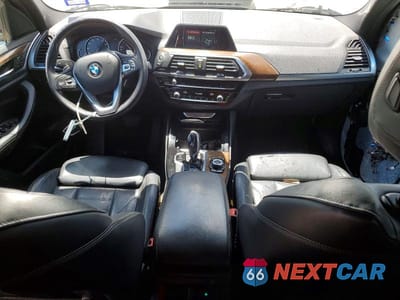 Zdjęcie 8 z 14 samochodu: 2019 BMW X3 XDRIVE30I VIN:5UXTR9C52KLP89721 - miniatura