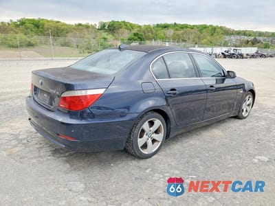 Trzecie zdjęcie samochodu z tyłu: 2008 BMW 528 XI VIN:WBANV13538CZ60344 - miniatura