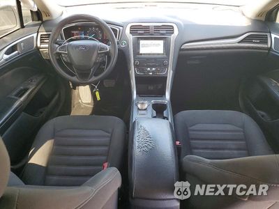 Zdjęcie 8 z 12 samochodu: 2019 FORD FUSION SE VIN:3FA6P0HD8KR216250 - miniatura