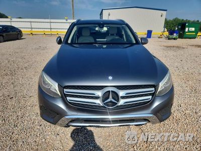 Piąte zdjęcie samochodu w środku: 2017 MERCEDES-BENZ GLC 300 VIN:WDC0G4JB7HF141170 - miniatura