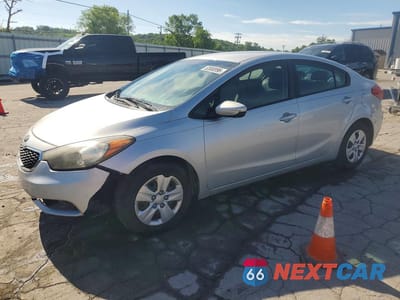 2015 KIA FORTE LX KNAFK4A6XF5403314 - główne zdjęcie licytacji z USA - miniatura