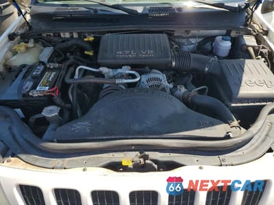 Zdjęcie 12 z 13 samochodu: 2000 JEEP GRAND CHEROKEE LIMITED VIN:1J4GW58N1YC382098 - miniatura