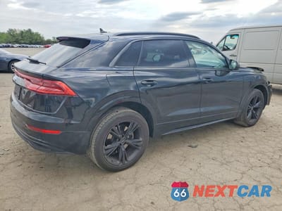 Trzecie zdjęcie samochodu z tyłu: 2021 AUDI Q8 PREMIUM PLUS VIN:WA1BVAF11MD037213 - miniatura
