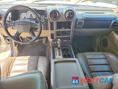 Zdjęcie 8 z 12 samochodu: 2003 HUMMER H2 VIN:5GRGN23U43H130412 - miniatura