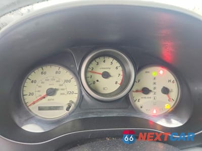 Zdjęcie 9 z 13 samochodu: 2001 TOYOTA RAV4 BASE VIN:JTEHH20V216002619 - miniatura