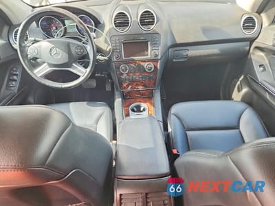 Zdjęcie 8 z 13 samochodu: 2009 MERCEDES-BENZ ML 550 VIN:4JGBB72E29A454239 - miniatura