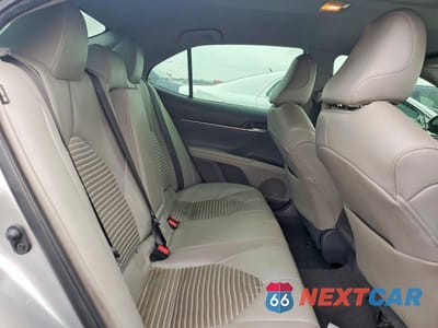 Zdjęcie 10 z 12 samochodu: 2020 TOYOTA CAMRY SE VIN:4T1G11AK2LU957031 - miniatura