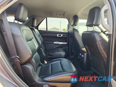 Zdjęcie 11 z 13 samochodu: 2021 FORD EXPLORER XLT VIN:1FMSK8DH1MGC37185 - miniatura