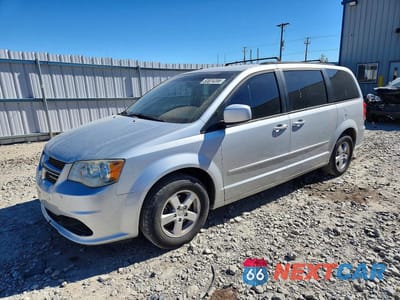 2011 DODGE GRAND CARAVAN MAINSTREET 2D4RN3DGXBR616432 - główne zdjęcie licytacji z USA - miniatura