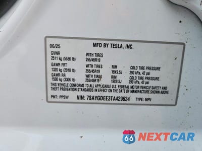 Zdjęcie 12 z 12 samochodu: 2026 TESLA MODEL Y VIN:7SAYGDEE3TA429634 - miniatura