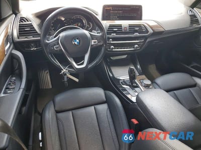 Zdjęcie 8 z 13 samochodu: 2018 BMW X3 XDRIVE30I VIN:5UXTR9C50JLD66878 - miniatura