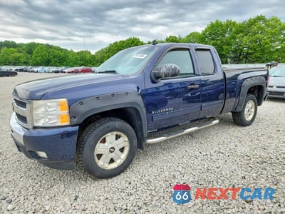 2011 CHEVROLET SILVERADO K1500 LT 1GCRKSE3XBZ439902 - główne zdjęcie licytacji z USA - miniatura