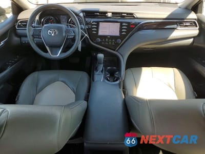 Zdjęcie 8 z 13 samochodu: 2020 TOYOTA CAMRY LE VIN:4T1C11AK9LU986668 - miniatura