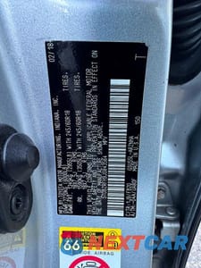 Zdjęcie 12 z 12 samochodu: 2018 TOYOTA HIGHLANDER LE VIN:5TDBZRFH9JS843564 - miniatura