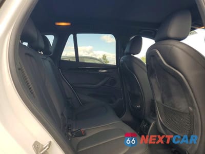 Zdjęcie 10 z 12 samochodu: 2017 BMW X1 SDRIVE28I VIN:WBXHU7C31HP924751 - miniatura