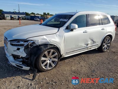 2018 VOLVO XC90 T6 YV4A22PL8J1367019 - główne zdjęcie licytacji z USA - miniatura
