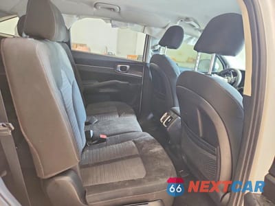 Zdjęcie 11 z 14 samochodu: 2021 KIA SORENTO LX VIN:5XYRG4LC3MG052335 - miniatura
