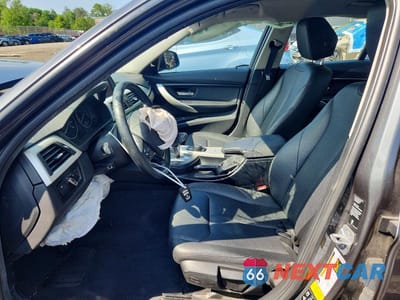 Zdjęcie 7 z 12 samochodu: 2018 BMW 320 XI VIN:WBA8A3C51JA505465 - miniatura