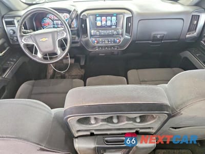 Zdjęcie 8 z 12 samochodu: 2017 CHEVROLET SILVERADO K1500 LT VIN:3GCUKREC6HG420016 - miniatura