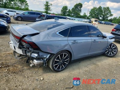 Trzecie zdjęcie samochodu z tyłu: 2024 HONDA ACCORD TOURING HYBRID VIN:1HGCY2F81RA022807 - miniatura