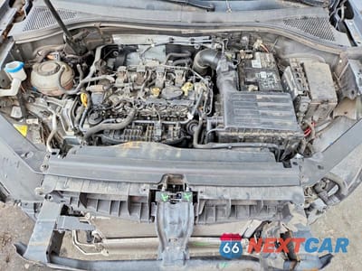 Zdjęcie 12 z 14 samochodu: 2018 VOLKSWAGEN TIGUAN S VIN:3VV1B7AX2JM065855 - miniatura