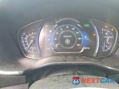 Zdjęcie 9 z 13 samochodu: 2019 HYUNDAI SANTA FE SEL 2.4L VIN:5NMS3CAD3KH004663 - miniatura
