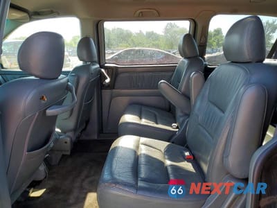 Zdjęcie 11 z 13 samochodu: 2003 HONDA ODYSSEY EXL VIN:5FNRL180X3B107409 - miniatura