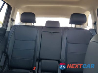 Zdjęcie 10 z 13 samochodu: 2021 VOLKSWAGEN TIGUAN SE VIN:3VV2B7AX1MM147391 - miniatura