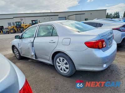 Drugie zdjęcie samochodu z przodu: 2010 TOYOTA COROLLA LE VIN:1NXBU4EE8AZ282631 - miniatura
