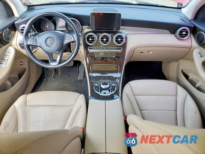 Zdjęcie 8 z 13 samochodu: 2019 MERCEDES-BENZ GLC 300 4MATIC VIN:WDC0G4KB7KF637334 - miniatura