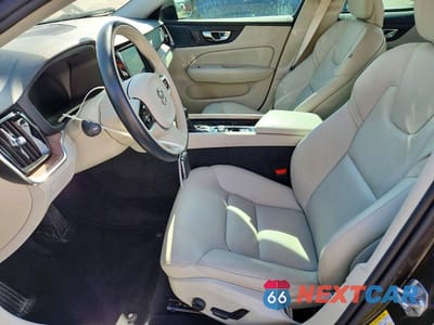 Zdjęcie 7 z 12 samochodu: 2020 VOLVO S60 T5 MOMENTUM VIN:7JR102FK1LG067079 - miniatura