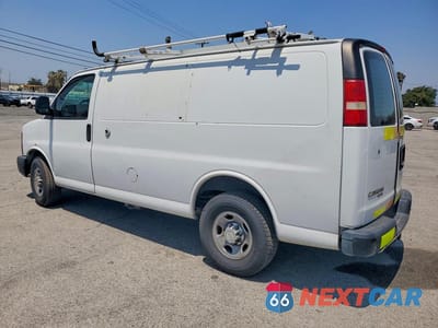 Drugie zdjęcie samochodu z przodu: 2015 CHEV EXPRESS 2500 VIN:1GCWGFCF0F1223098 - miniatura