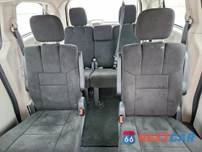 Zdjęcie 10 z 13 samochodu: 2012 DODGE GRAND CARAVAN SE VIN:2C4RDGBG8CR182197 - miniatura