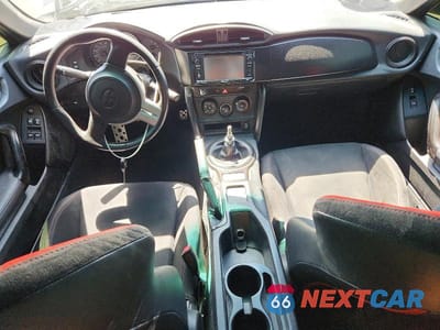 Zdjęcie 8 z 12 samochodu: 2013 SCION FR-S BASE VIN:JF1ZNAA1XD1731188 - miniatura