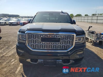 Piąte zdjęcie samochodu w środku: 2016 GMC SIERRA K1500 DENALI VIN:3GTU2PEC7GG378975 - miniatura
