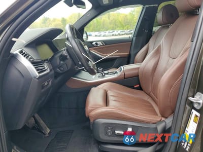 Zdjęcie 7 z 13 samochodu: 2022 BMW X5 XDRIVE40I VIN:5UXCR6C02N9K77946 - miniatura