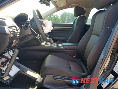 Zdjęcie 7 z 12 samochodu: 2019 HONDA ACCORD LX VIN:1HGCV1F12KA158391 - miniatura