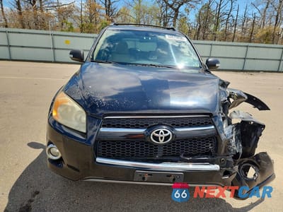 Piąte zdjęcie samochodu w środku: 2009 TOYOTA RAV4 LIMITED VIN:JTMBF31V29D010070 - miniatura