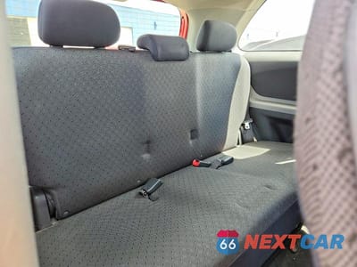 Zdjęcie 11 z 13 samochodu: 2009 TOYOTA YARIS BASE VIN:JTDJT903X95237279 - miniatura