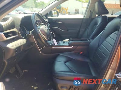 Zdjęcie 7 z 13 samochodu: 2024 TOYOTA HIGHLANDER HYBRID XLE VIN:5TDKBRCH6RS141416 - miniatura
