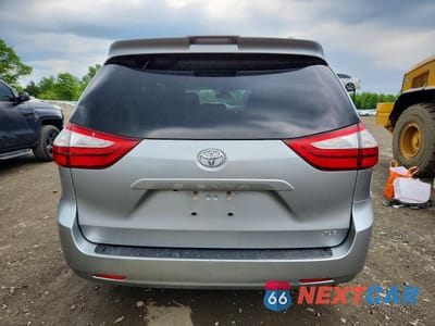 Zdjęcie 6 z 13 samochodu: 2019 TOYOTA SIENNA XLE 8-PASSENGER VIN:5TDYZ3DC0KS996799 - miniatura