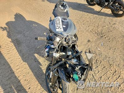 Piąte zdjęcie samochodu w środku: 2025 KAWASAKI ZX636 K VIN:JKBZXJK14SA007194 - miniatura