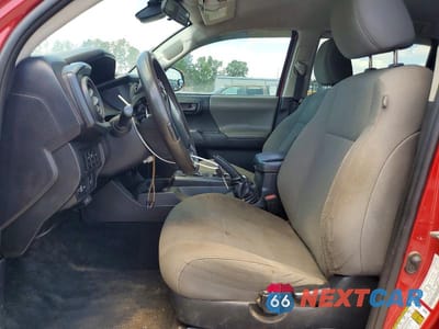 Zdjęcie 7 z 12 samochodu: 2018 TOYOTA TACOMA SR V6 VIN:3TMCZ5AN0JM163496 - miniatura