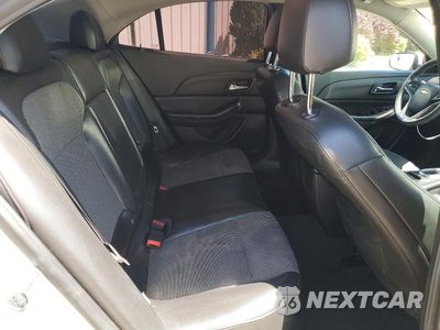 Zdjęcie 10 z 12 samochodu: 2015 CHEVROLET MALIBU 1LT VIN:1G11C5SL3FF340421 - miniatura