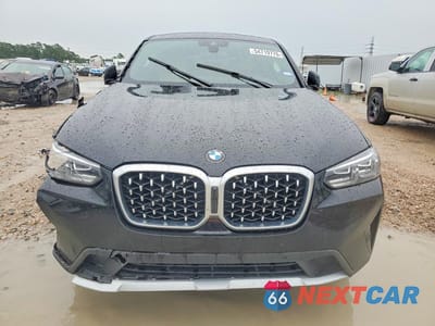 Piąte zdjęcie samochodu w środku: 2025 BMW X4 XDRIVE30I VIN:5UX33DT09S9X83419 - miniatura